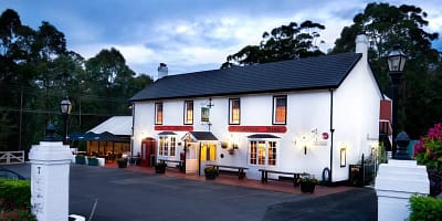 Fox and Hounds Country Inn